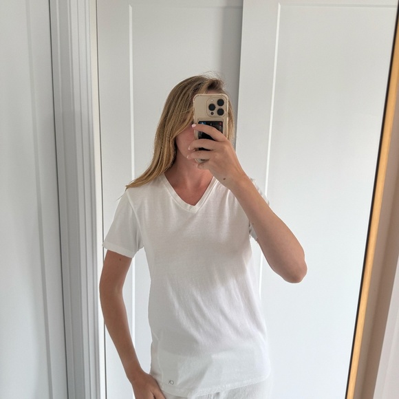 Calvin Klein White Tee - Picture 2 of 7